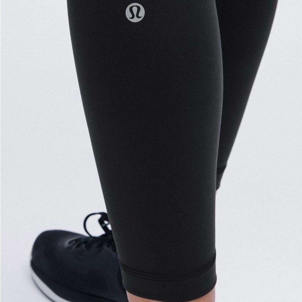 Lululemon Wunder-Train High-Rise Tight - Black - Size 4 - NWOTs - 25” - Picture 3 of 4